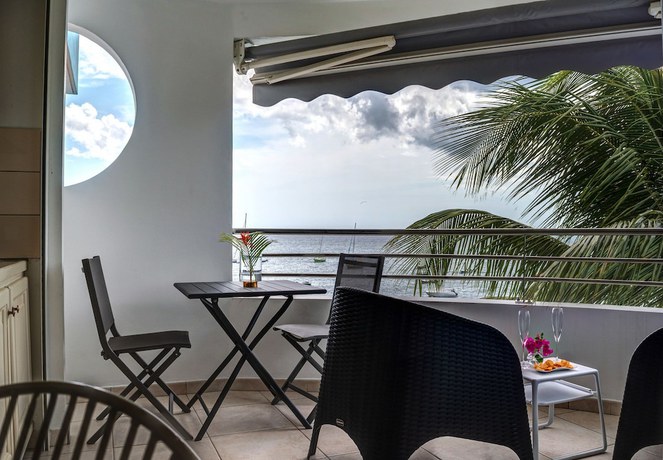 Imagen de la habitación del Hotel Pelican, L'Enclos. Foto 13