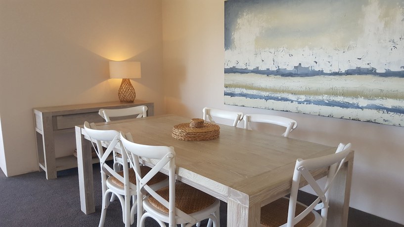 Imagen de la habitación del Hotel Pelican Shore Villas. Foto 6