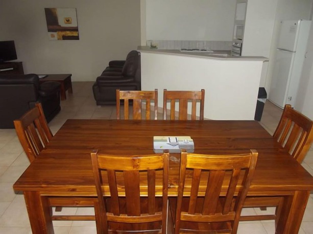 Imagen de la habitación del Hotel Pelican Shore Villas. Foto 8