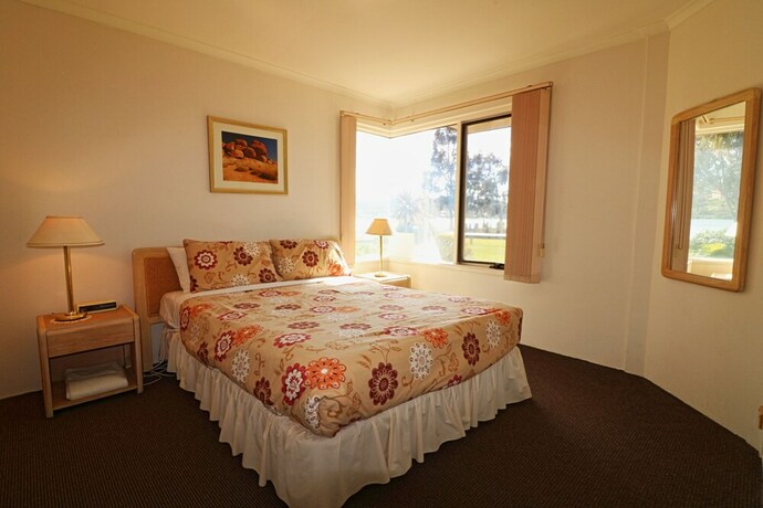 Imagen de la habitación del Hotel Pelican Waters. Foto 20