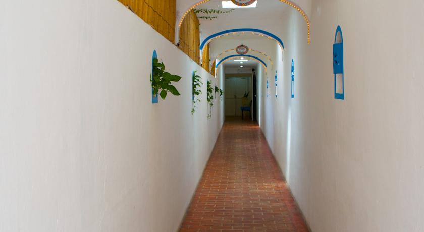 Imagen de los interiores del Hotel Pelicano Inn Playa Del Carmen - Beachfront. Foto 9