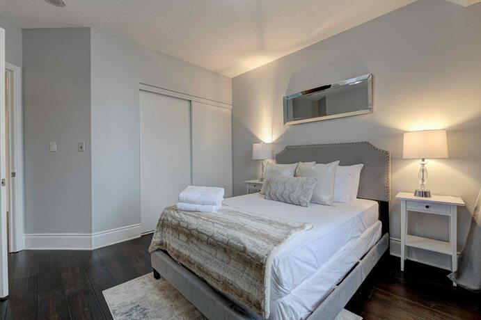 Imagen de la habitación del Hotel Pelicanstay at Square One Mall. Foto 12