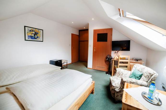 Imagen de la habitación del Hotel Pelikan, Aleksandrow Lodzki. Foto 15