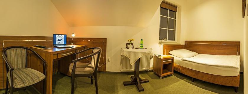 Imagen de la habitación del Hotel Pelikan, Aleksandrow Lodzki. Foto 17