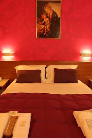 Imagen de la habitación del Hotel Pellegrino E Pace. Foto 9