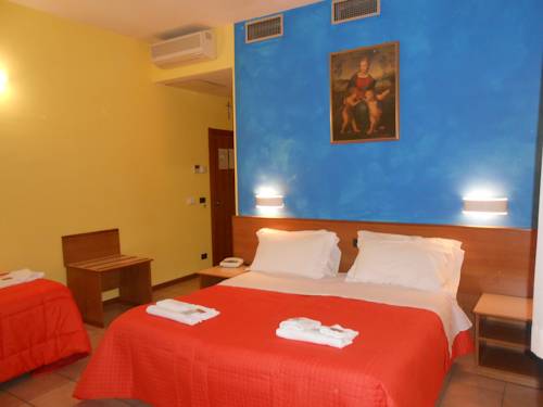 Imagen de la habitación del Hotel Pellegrino E Pace. Foto 14