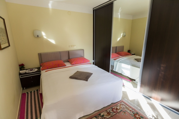 Imagen de la habitación del Hotel Pellegrino, Mostar. Foto 5