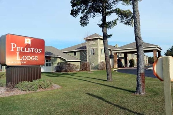 Imagen general del Hotel Pellston Lodge, Van. Foto 1