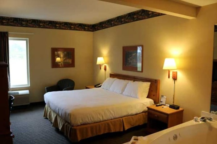 Imagen de la habitación del Hotel Pellston Lodge, Van. Foto 13