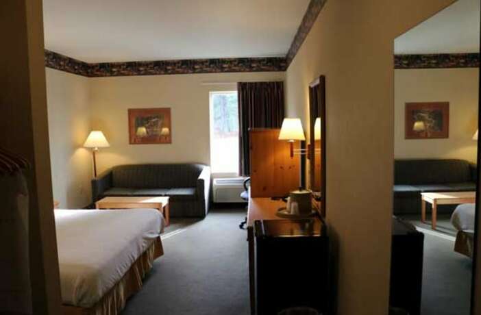 Imagen de la habitación del Hotel Pellston Lodge, Van. Foto 20