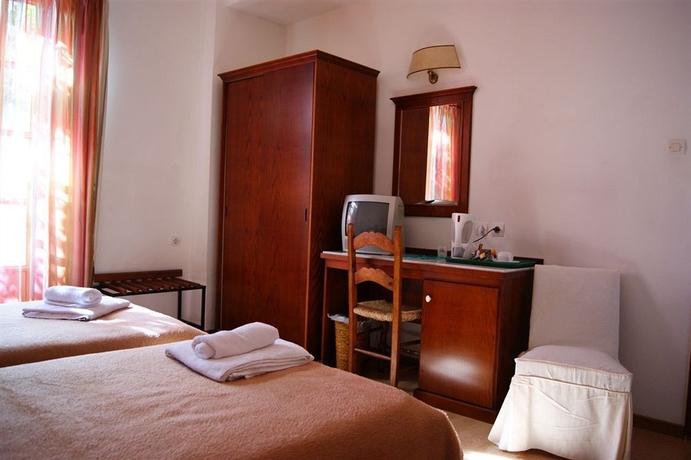 Imagen de los interiores del Hotel Pelops. Foto 13