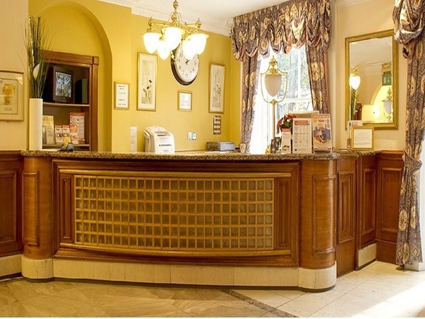 Imagen general del Hotel Pembridge Palace. Foto 4