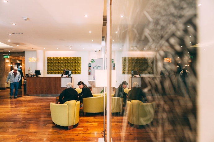 Imagen de los interiores del Hotel Pembroke. Foto 16