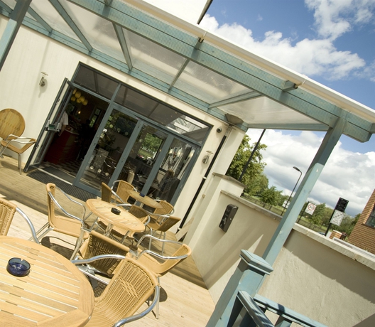 Imagen de los exteriores del Hotel Pembury. Foto 13