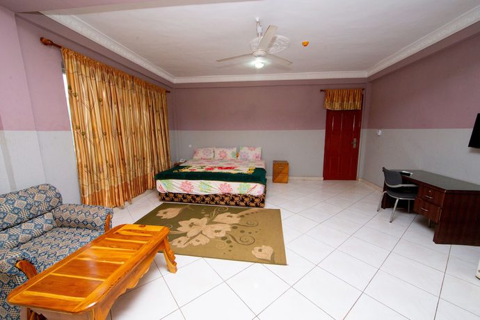 Imagen de la habitación del Hotel Pemicsa. Foto 13