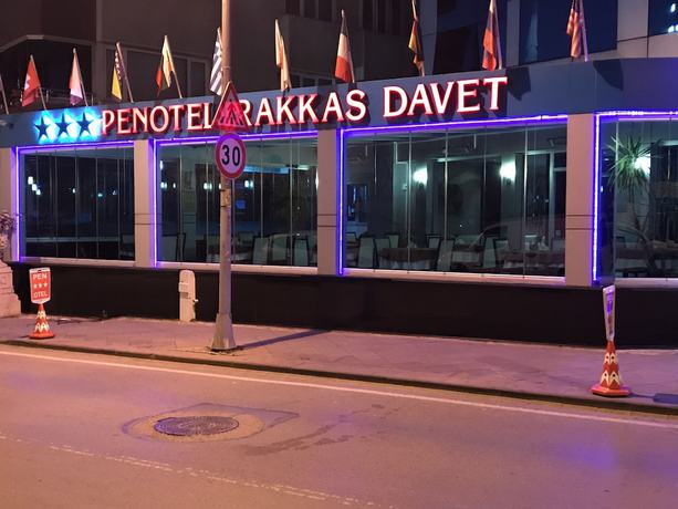 Imagen general del Hotel Pen. Foto 1