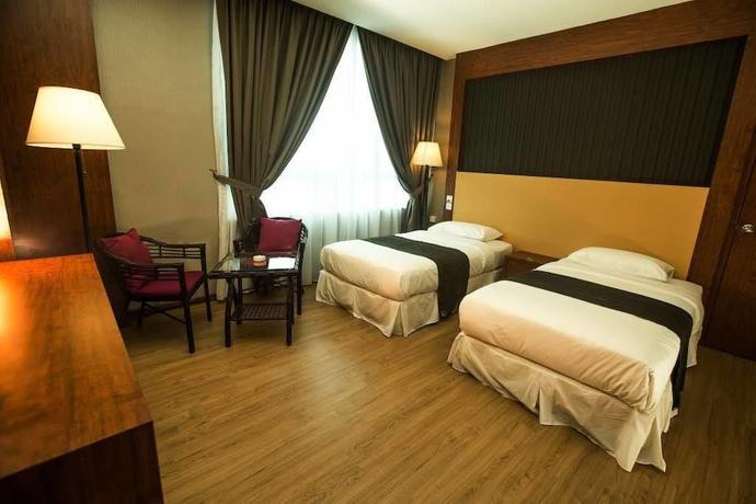 Imagen de la habitación del Hotel Pen Mutiara. Foto 2