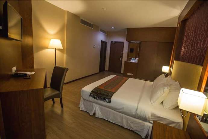 Imagen de la habitación del Hotel Pen Mutiara. Foto 3