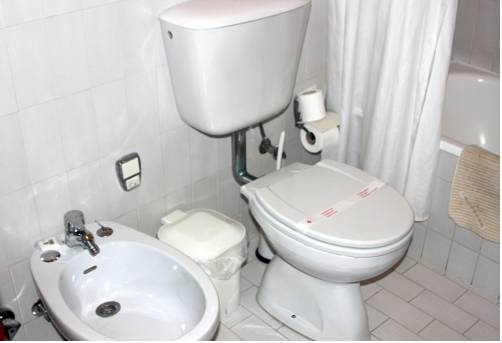 Imagen de la habitación del Hotel Penahotel. Foto 12