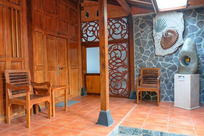 Imagen general del Hotel Pendhapa Art Space - Pas Limasan Homestay. Foto 15