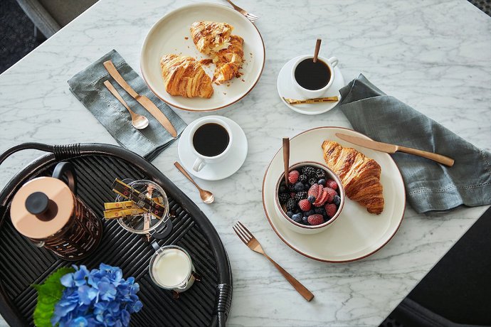 Imagen del bar/restaurante del Hotel Pendry Manhattan West. Foto 4