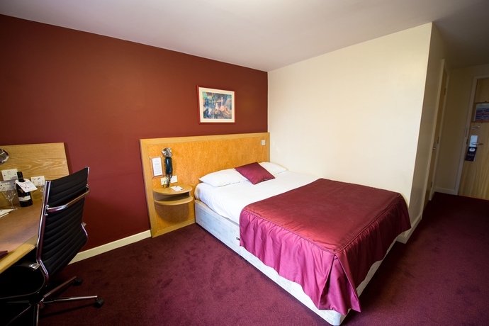 Imagen de la habitación del Hotel Pendulum. Foto 12