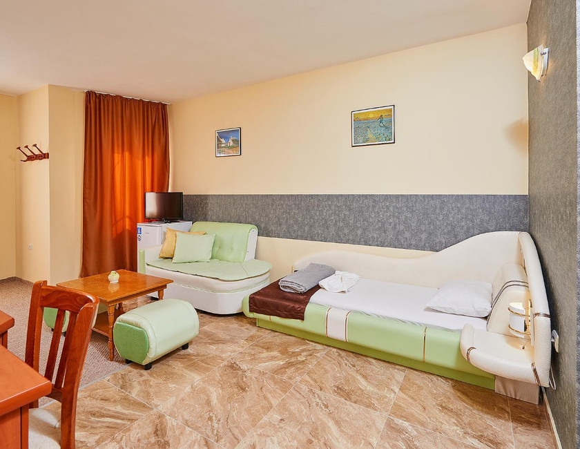 Imagen general del Hotel Peneka. Foto 4