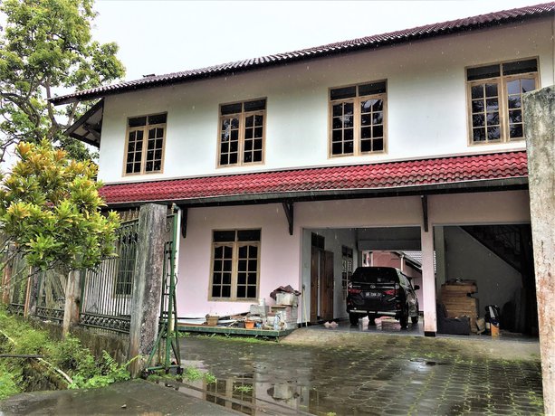 Imagen general del Hotel Penginapan Cipto Wening. Foto 3