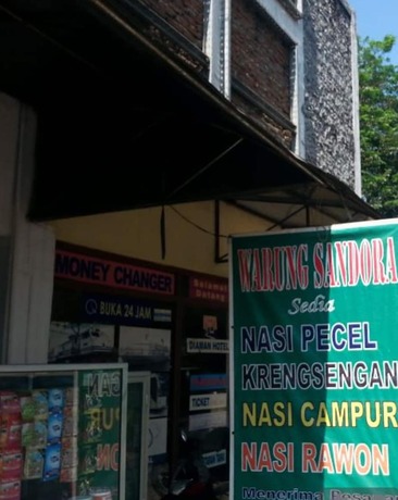 Imagen general del Hotel Penginapan Istana. Foto 7