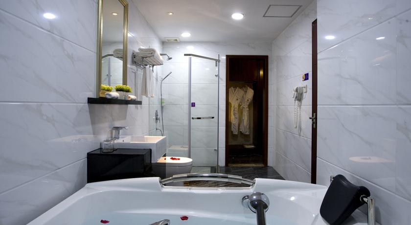 Imagen de la habitación del Hotel Pengke Deluxe Collection Hotel. Foto 6