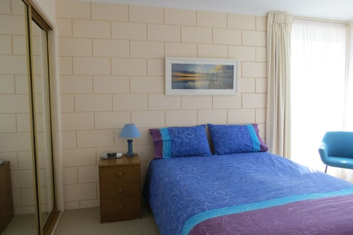 Imagen de la habitación del Hotel Penguin Mews. Foto 16