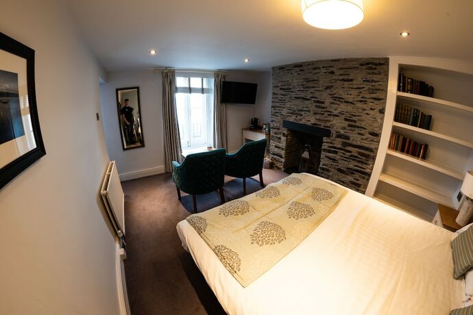 Imagen de la habitación del Hotel Penhelig Arms. Foto 17