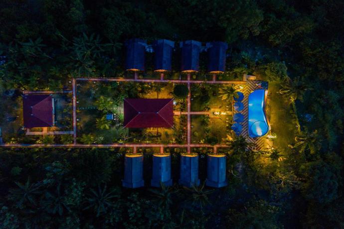 Imagen de los exteriores del Hotel Penida Sunset Ocean View Bungalows. Foto 2