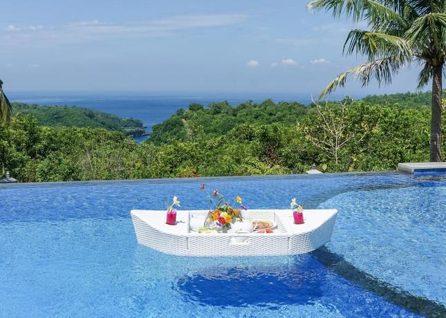 Imagen de la piscina del Hotel Penida Sunset Ocean View Bungalows. Foto 7