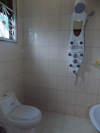 Imagen de la habitación del Hotel Peniel Beach. Foto 17