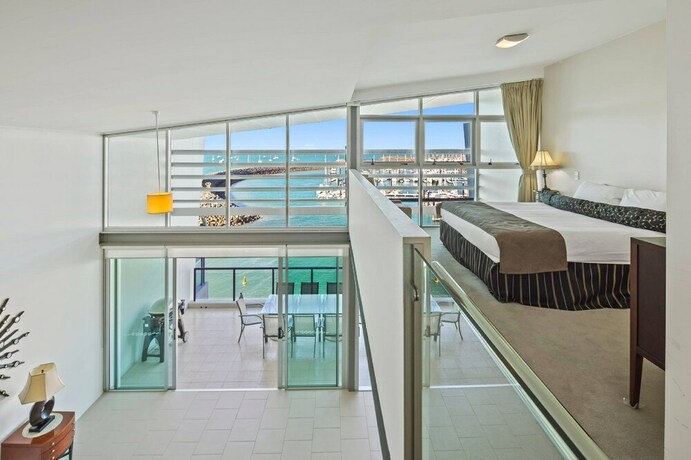 Imagen de la habitación del Hotel Peninsula Airlie Beach. Foto 27