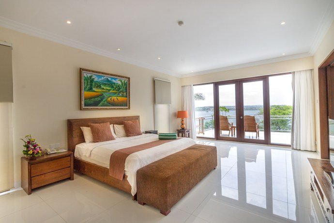 Imagen de la habitación del Hotel Peninsula Bay Resort. Foto 3