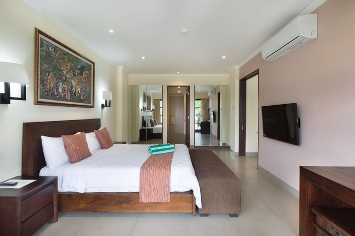 Imagen de la habitación del Hotel Peninsula Bay Resort. Foto 8