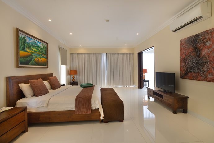 Imagen de la habitación del Hotel Peninsula Bay Resort. Foto 11
