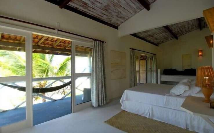 Imagen de la habitación del Hotel Peninsula Beach Club. Foto 8