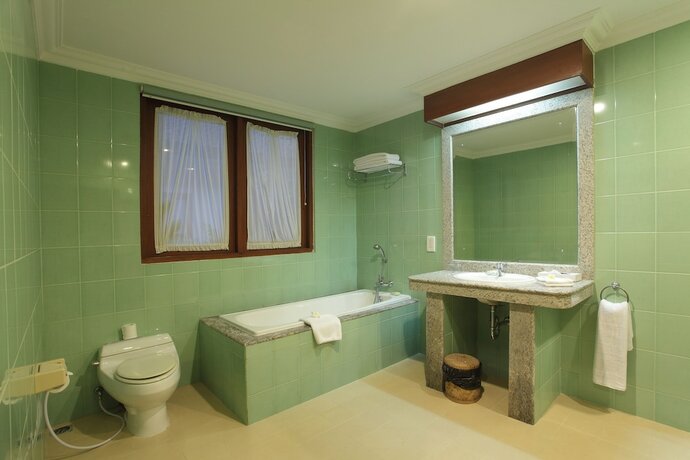 Imagen general del Hotel Peninsula Beach Resort, Tanjung Benoa. Foto 11