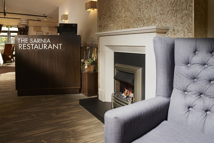 Imagen del bar/restaurante del Hotel Peninsula. Foto 3