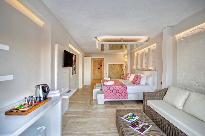 Imagen de la habitación del Hotel Peninsula Gardens. Foto 2