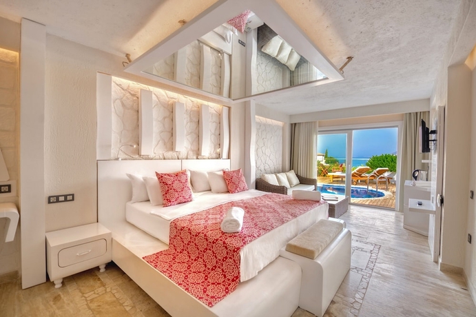 Imagen de la habitación del Hotel Peninsula Gardens. Foto 3