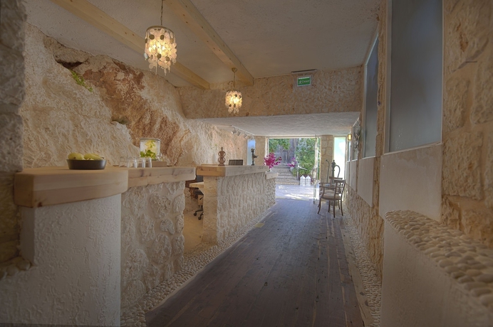 Imagen de los interiores del Hotel Peninsula Gardens. Foto 19