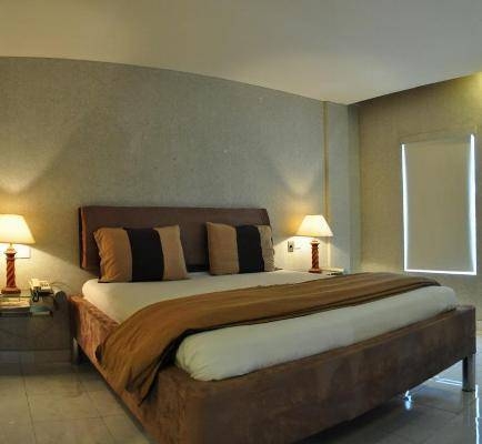 Imagen general del Hotel Peninsula Hotel. Foto 5