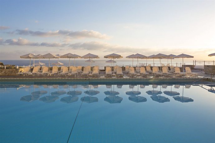 Imagen general del Hotel Peninsula Hotel. Foto 1