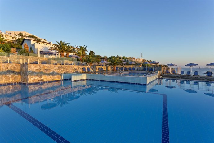 Imagen general del Hotel Peninsula Hotel. Foto 11