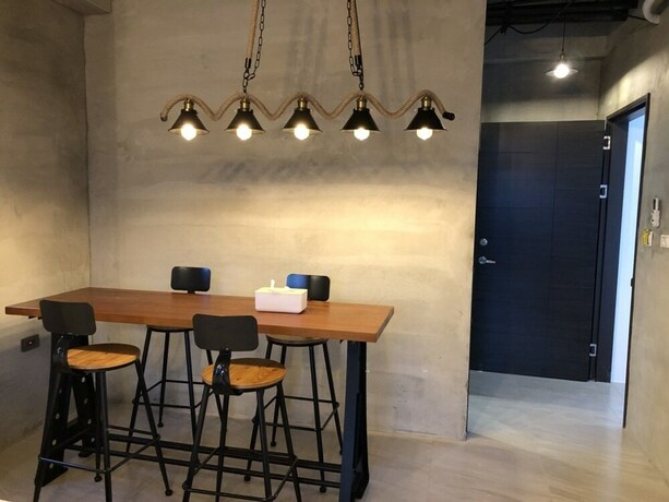 Imagen de la habitación del Hotel Peninsula Inn. Foto 13