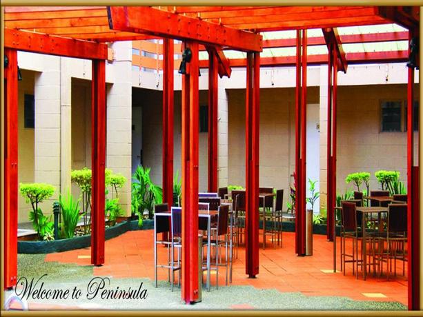 Imagen de los interiores del Hotel Peninsula International. Foto 15